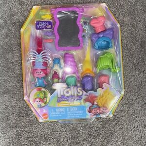 DreamWorks‎ Trolls Band Together Hairageous Wardrobe Queen Poppy